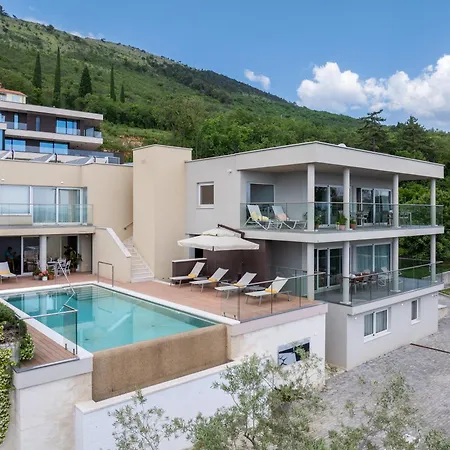 Pedacito Del Cielo Sea View Retreat - Privat Pool * Zagorje