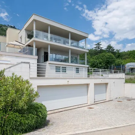 Pedacito Del Cielo Sea View Retreat - Privat Pool Appartement Zagorje