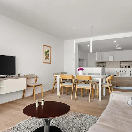Pedacito Del Cielo 2 Bedrooms Sew View * Zagorje